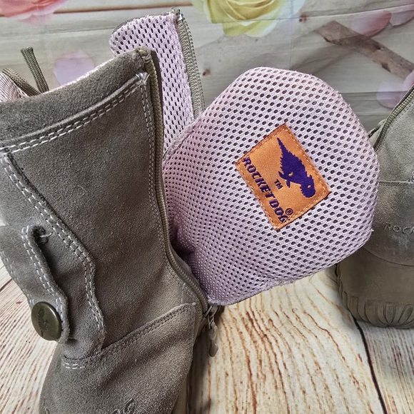 Rocket Dog Tan Combat Boot - Picture 8 of 10